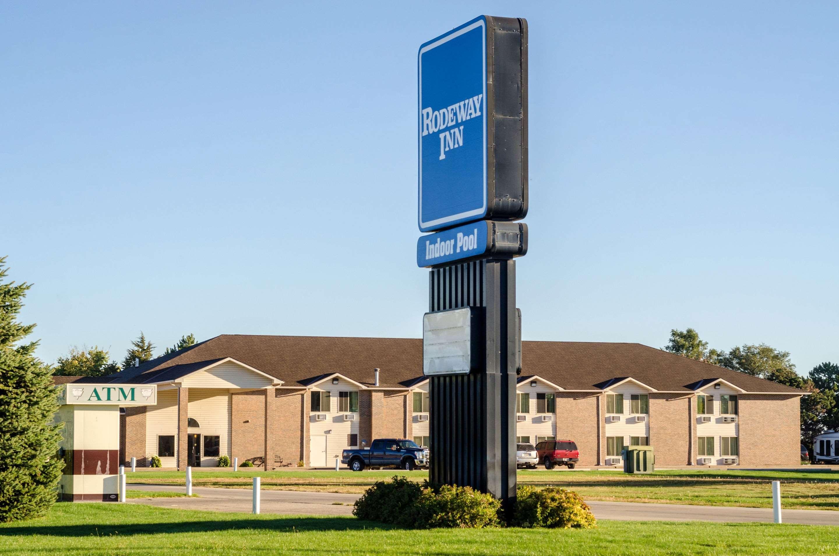 Rodeway Inn Ainsworth Exteriér fotografie