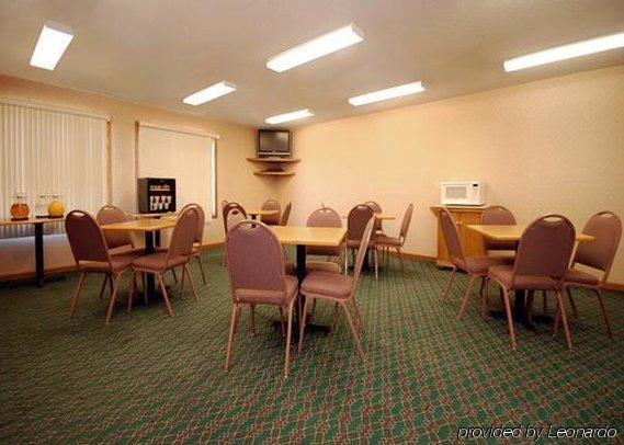 Rodeway Inn Ainsworth Restaurace fotografie